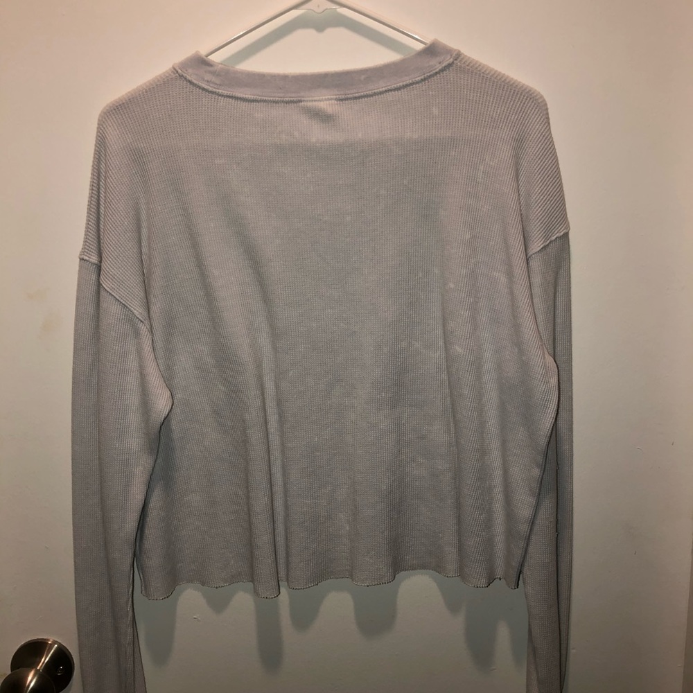 Pink, long sleeve crop top - Picture 3 of 3